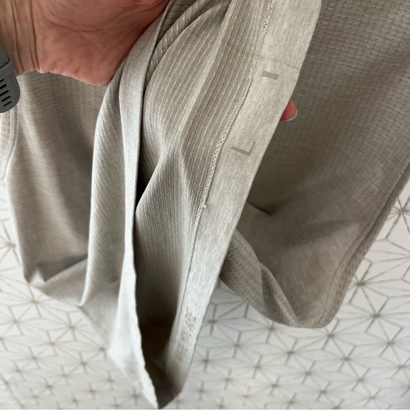 Lululemon Metal Vent Tech Tank Oatmeal - Picture 2 of 7